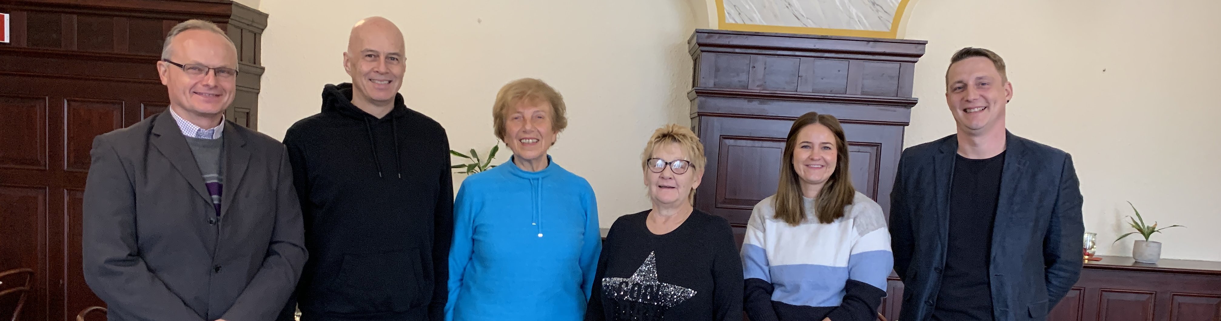 Gruppenbild bei der Verabschiedung von Elfriede Langheinrich